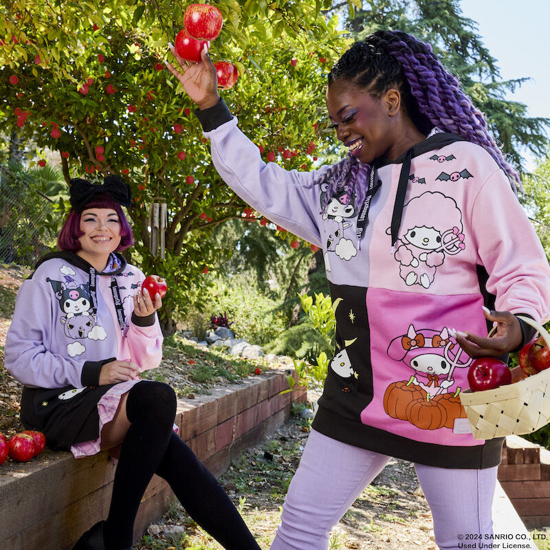 キティ　ハロウィンバック Amazon.com: Blue Sky Clayworks Hello Kitty Halloween Trick-or